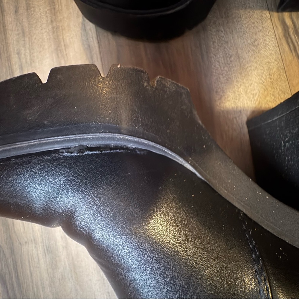 Women’s Black Leather Boots